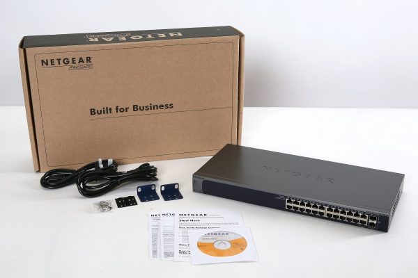 NETGEAR ProSAFE GS724Tv4 Gestito L3 Gigabit Ethernet (10/100/1000) Blu - immagine 2